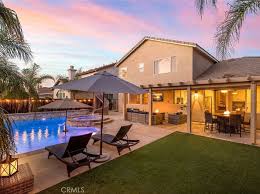 homes in temecula ca with pool