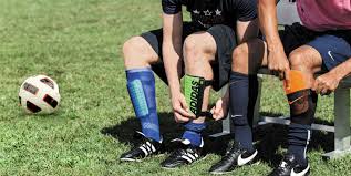Best Soccer Shin Guards Reviews Adult And Youth Sizes For