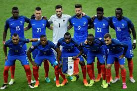 I honestly don't know how santos looks at that starting eleven and think, right, now that's how we make the most of this group of players we always need to be put in a tough place before he wakes up. 7 Things We Learned As Portugal Won The Euro 2016 Final France Team France National Team Football