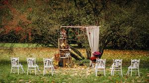 Hochzeitsdeko für den Herbst: Tipps und kreative Ideen