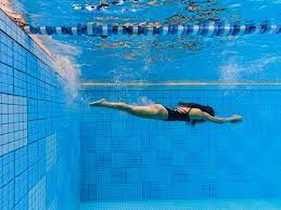 swim workouts that strengthen your core