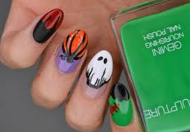 nails happy halloween