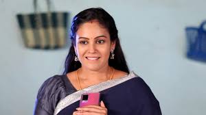 Chandini Tamilarasan - Celebrity Style in Rettai Roja Episode 401, 2021 from Episode 401. | Charmboard