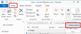 outlook how to send a contact list