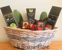 lebouquet blanc by local gift baskets