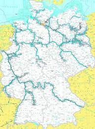 Das netz der bundeswasserstraßen in deutschland umfasst circa 7.350 kilometer binnenwasserstraßen, von denen circa 75 prozent der strecke auf flüsse und 25 prozent auf kanäle entfallen. Gdws Bundeswasserstrassenkarten
