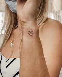10 лучших идей для татуировок с сердечками 💖 | theGirl