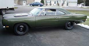 Ivy Green 1969 Plymouth Paint Cross