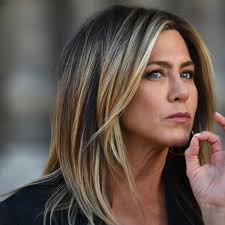 Jennifer aniston was born in sherman oaks, california, to actors john aniston and nancy dow. Poor Jennifer Aniston Is An Absurd Tag For A Woman So Fulfilled And Successful Jennifer Aniston The Guardian