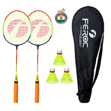 Low serve use this badminton serve when you want your opponent to lift the shuttle. Buy Feroc Steel Shaft Badminton Racket Set Of 2 With 3 Pieces Nylon Shuttles With Full Cover Online At Low Prices In India Amazon In