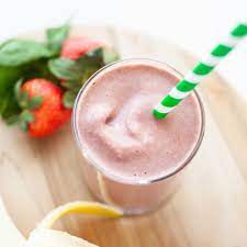 Strawberry Banana And Spinach Smoothie gambar png