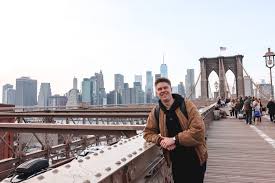 walking brooklyn bridge in new york a