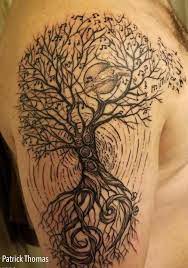 Tatouage arbre de vie - modèles populaires et signification arbre de vie | Tatouage  arbre de vie, Signification arbre de vie, Petit tatouage arbre