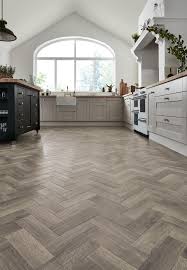 It is a highly realistic wooden or stone effect that creates an aesthetic like no other. Karndean Flooring Vinyl Flooring Kitchen Kitchen Vinyl House Flooring