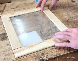 The Easiest Picture Frame Ever In 4