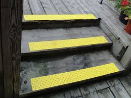 outdoor stairs non slippery