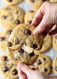 the best easy chocolate chip cookies
