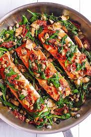 Sprinkle with more parmesan before serving, if desired. Pan Seared Salmon With Spinach Julia S Album