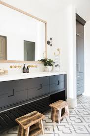 8 black bathroom cabinet ideas that you