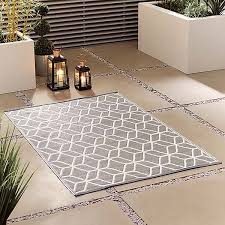 white reversible outdoor rug kaleidoscope