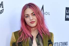 Though as a child his hair was a very light blonde. Frances Bean Hopes Kurt Cobain Would Be Proud Even If He Didn T Like Her Music Spin