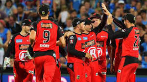 A big bash streaker has been hammered by a security guard after he ran onto the pitch as sydney sixers and melbourne stars were playing at the scg. Big Bash League 2018 19 Perth Scorchers Suffer 4 Wicket Loss Against Melbourne Renegades