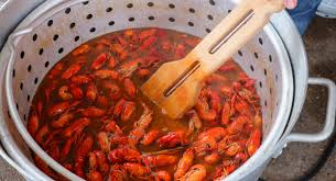 how to boil crawfish