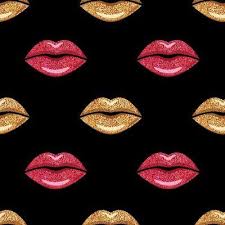 pink and gold shimmer lipstick kiss