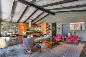 Renovasi ruang keluarga santai bikin rumah makin kece. Yuk Contek Ruang Santai Rumah Para Seleb Hollywood Mancanegara Rumah Com