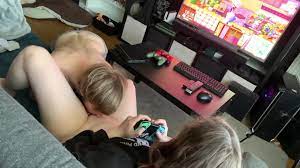 Gamer girl gets licked while she plays Animal Crossing, then he fucks her -  RedTube