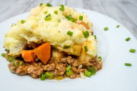pie with ground beef and vegetables