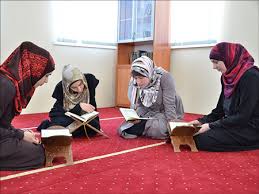 Image result for muslimah hafal al-quran