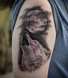 what-do-wolf-tattoos-symbolize