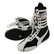 All venum boxing shoes for men can be found on this page. High Top Lace Up Men Boxing Shoes For Boxers Buy Boxing Shoes Custom Boxing Shoes Boxing Shoes Product On Alibaba Com