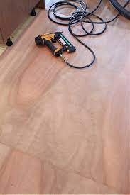 how to install plywood underlayment for
