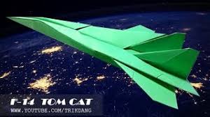 paper plane that flies f 14 tomcat