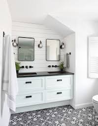 From black bathroom vanities to light brown and many colors in between, you're sure to find what you're looking for. 75 Beautiful Bathroom With Black Countertops Pictures Ideas May 2021 Houzz