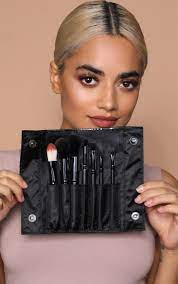 sleek black 7 piece brush set beauty