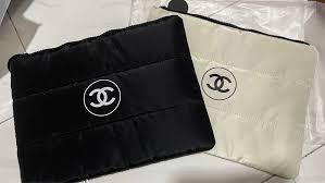 2024 chanel makeup cosmetic pouch