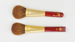 koyudo red lacquered ces blush brush