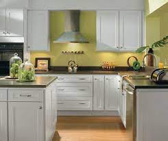 Shaker kitchen cabinets are our most popular style of cabinet doors. Alpine White Shaker Kitchen Cabinets Homecrest