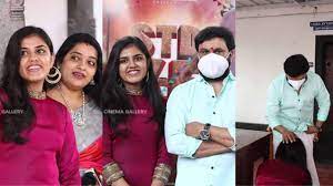 Shaju sreedhar is an actor who is active in malayalam television and film industries. Blessed By The Popular Hero Actor Shaju S Daughter Enters The Movie Mix India