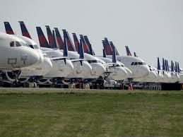 delta air cuts tech projects slashes 1