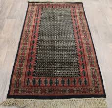 hand knotted wool silk carpets at rs
