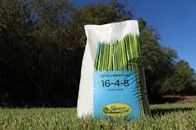 the best times to apply fertilizer