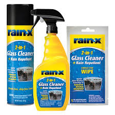 Glass Cleaner With Rain Repellent