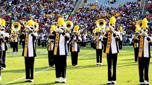 For Hbcu Marching Bands Its All About The Showmanship Cbs
