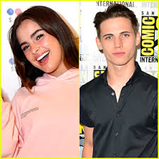 All citations should be double spaced and have a hanging indent in a reference list. Addison Rae Tanner Buchanan S He S All That Is Heading To Netflix Addison Rae Andrew Matarazzo Annie Jacob Dominic Goodman He S All That Isabella Crovetti Madison Pettis Myra Molloy Peyton Meyer