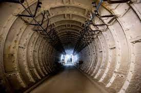 Bunker ini Dibangun Untuk Melindungi Ratu Elizabeth Jika Terjadi Perang  Nuklir - Zona Priangan