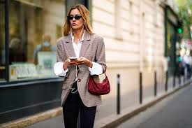 Business Casual For Women: The Definitive Guide To Be Stylish At Work
